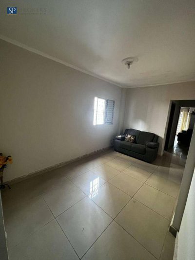 Casa, 4 quartos, 177 m² - Foto 2
