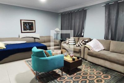 Casa, 3 quartos, 250 m² - Foto 2