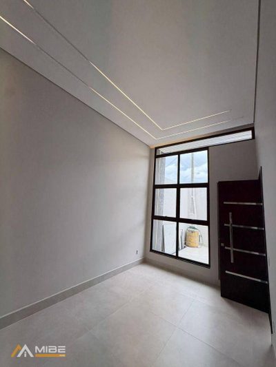 Casa, 3 quartos, 114 m² - Foto 1