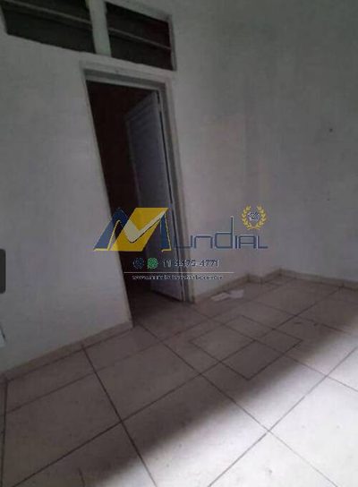 Casa, 2 quartos, 582 m² - Foto 1