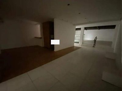 Casa, 1 quarto, 600 m² - Foto 2