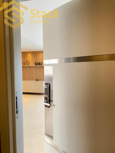 Apartamento, 3 quartos, 216 m² - Foto 3