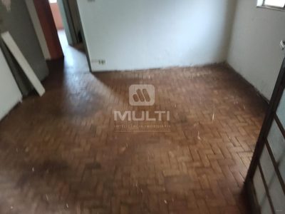Apartamento, 3 quartos, 140 m² - Foto 1