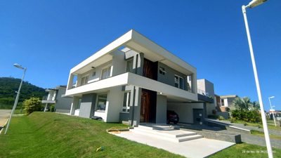 Casa, 4 quartos, 349 m² - Foto 1