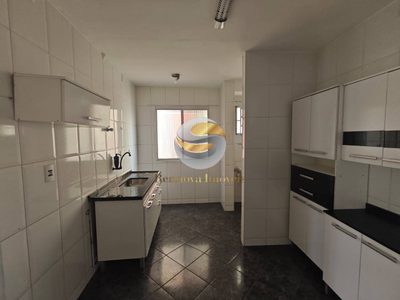 Apartamento, 3 quartos, 70 m² - Foto 2