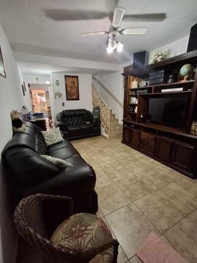Casa, 2 quartos, 70 m² - Foto 1