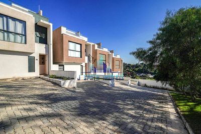 Casa, 3 quartos, 170 m² - Foto 1