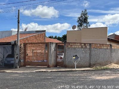 Casa, 2 quartos, 156 m² - Foto 1