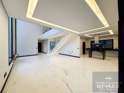 Casa, 4 quartos, 361 m² - Foto 1