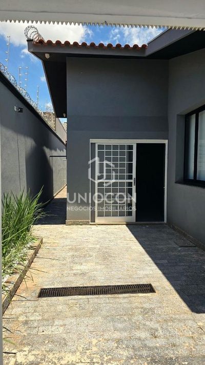 Casa, 6 quartos, 650 m² - Foto 2