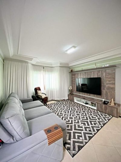 Casa, 3 quartos, 198 m² - Foto 3