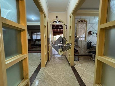 Casa, 4 quartos, 250 m² - Foto 3
