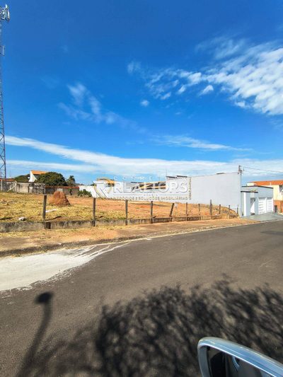 Terreno, 972 m² - Foto 1
