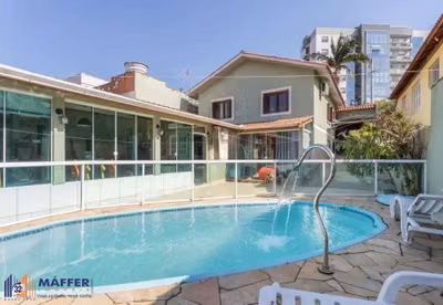 Casa, 3 quartos, 388 m² - Foto 1