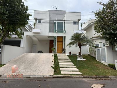 Casa de Condomínio, 4 quartos - Foto 1