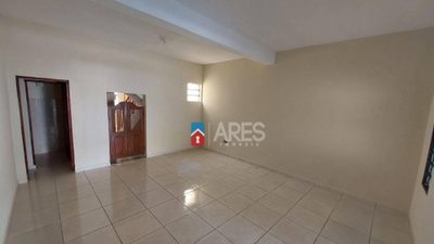 Casa, 3 quartos, 169 m² - Foto 2