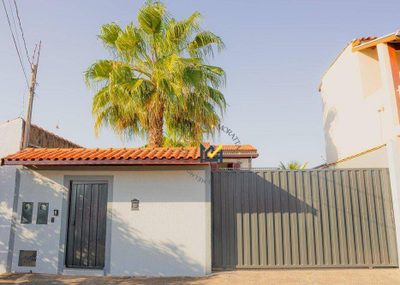 Casa, 4 quartos, 268 m² - Foto 1