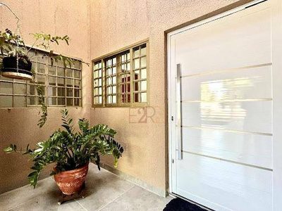 Casa, 5 quartos, 138 m² - Foto 4