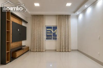 Casa, 1 quarto, 248 m² - Foto 1
