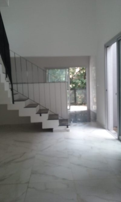 Casa, 3 quartos, 133 m² - Foto 1