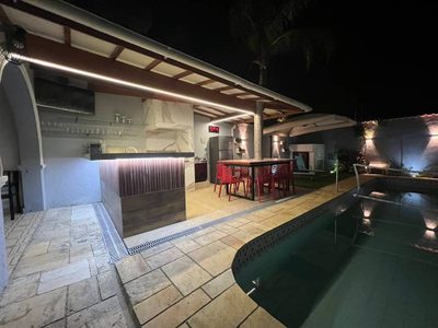 Casa, 4 quartos, 200 m² - Foto 4