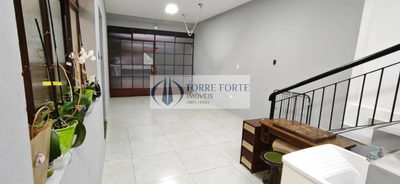 Casa, 2 quartos, 320 m² - Foto 1
