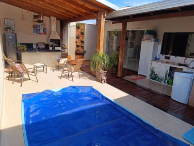 Casa, 3 quartos, 185 m² - Foto 1