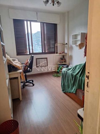 Apartamento, 3 quartos, 225 m² - Foto 2