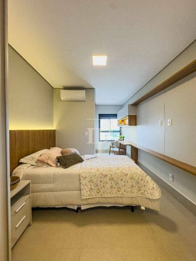 Apartamento, 3 quartos, 155 m² - Foto 1