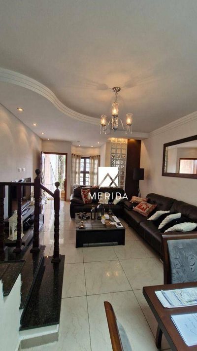 Sobrado, 3 quartos, 205 m² - Foto 2