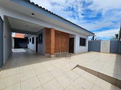 Casa, 3 quartos, 136 m² - Foto 1