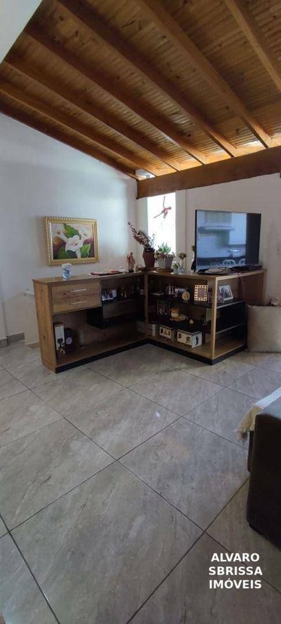 Casa, 4 quartos, 180 m² - Foto 3