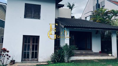 Casa, 4 quartos, 300 m² - Foto 1