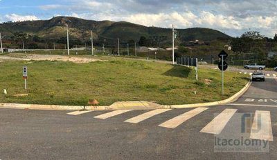 Loteamento e Condomínio, 323 m² - Foto 1