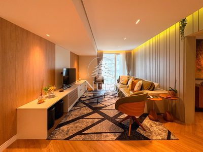 Cobertura, 3 quartos, 261 m² - Foto 4