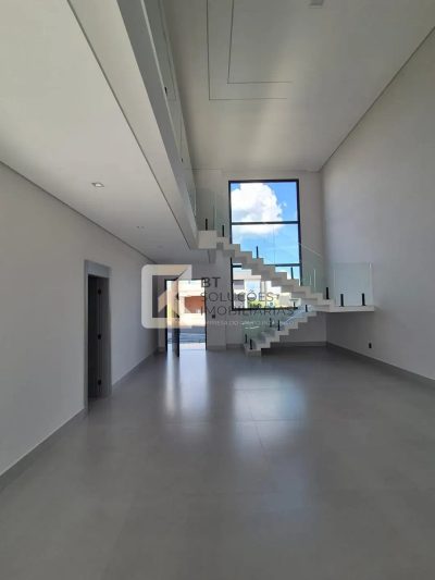 Sobrado, 4 quartos, 296 m² - Foto 1