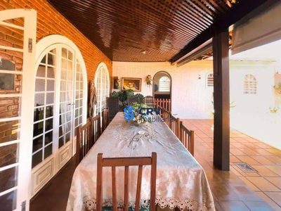 Casa, 4 quartos, 258 m² - Foto 4