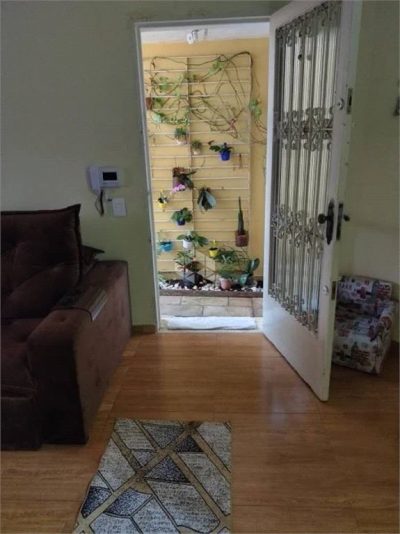 Sobrado, 3 quartos, 190 m² - Foto 1