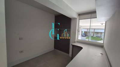 Casa, 3 quartos, 28200 m² - Foto 4
