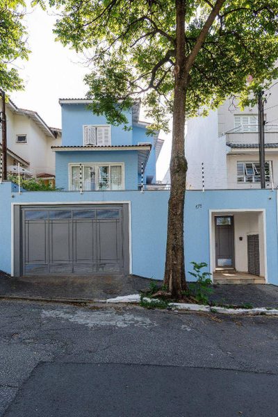 Sobrado, 3 quartos, 267 m² - Foto 1