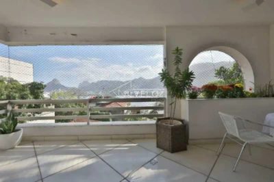Apartamento, 3 quartos, 210 m² - Foto 2