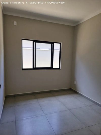 Casa, 3 quartos, 92 m² - Foto 2