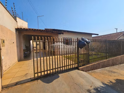 Casa, 3 quartos, 90 m² - Foto 1