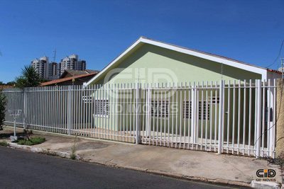 Casa, 4 quartos, 303 m² - Foto 1