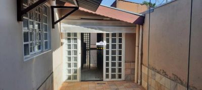 Casa, 3 quartos, 223 m² - Foto 3