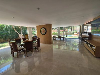 Sobrado, 4 quartos, 700 m² - Foto 1