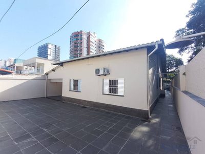 Casa, 3 quartos, 162 m² - Foto 2