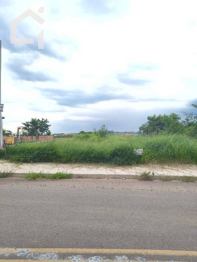 Terreno, 251 m² - Foto 1