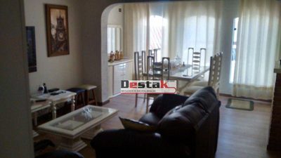Sobrado, 3 quartos, 240 m² - Foto 1