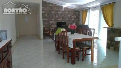 Casa, 5 quartos, 240 m² - Foto 2
